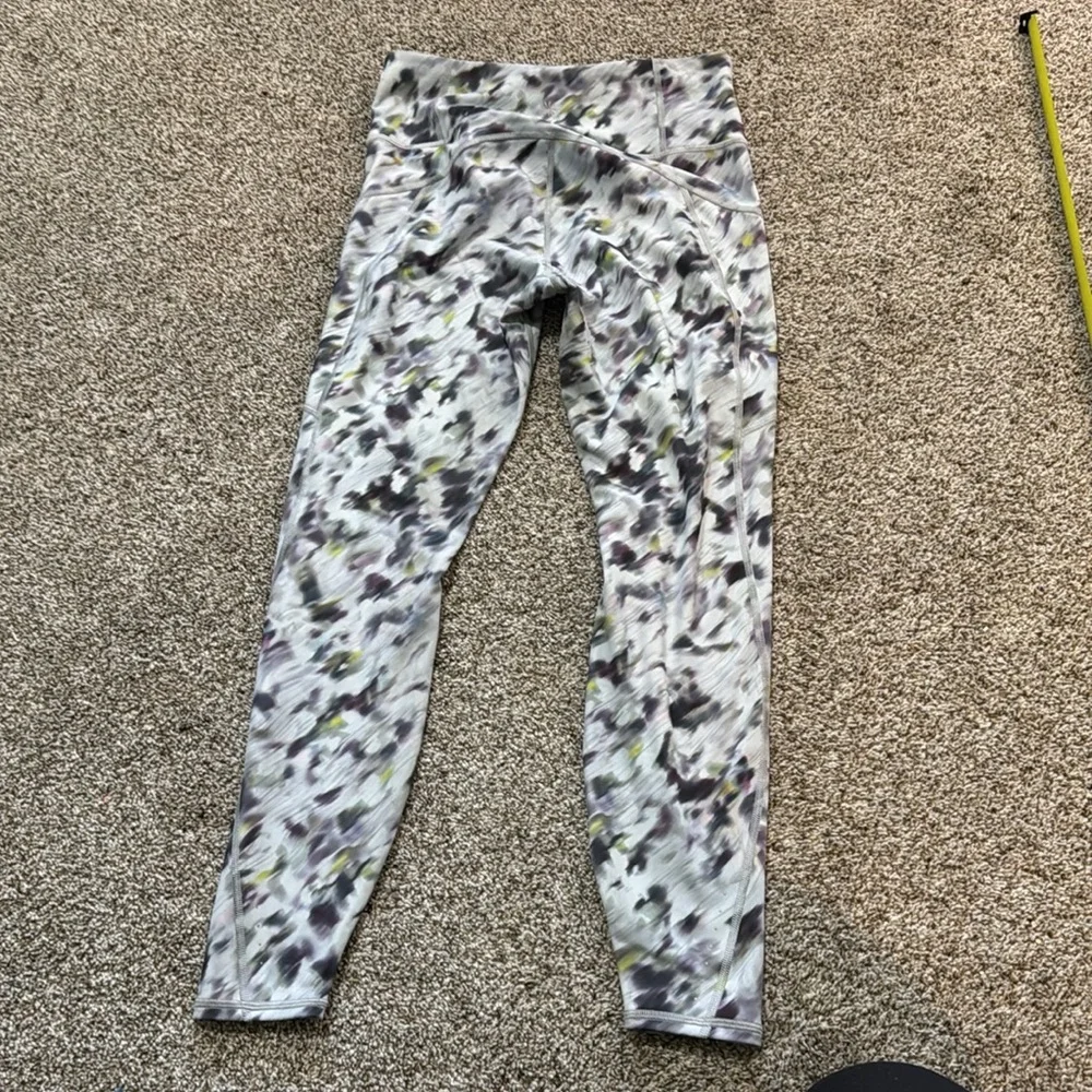 ATHLETA Women's Rainier High Rise Legging Size M In Grey Lyra Garden - Picture 9 of 11